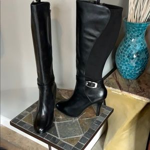 Me Too Women's Lane 6 Harness Leather Boot - NWOT